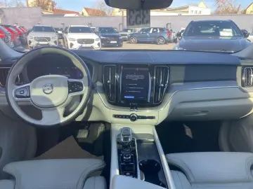 VOLVO XC60 B5 AWD Ultimate Dark 360  ACC H&K HUD LED