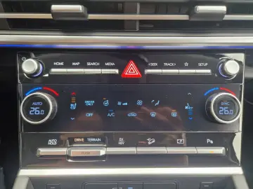 Hyundai Santa Fe PHEV 4WD Signature 360