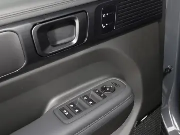 Hyundai Santa Fe Hybrid 4WD Blackline PANO