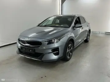 Kia XCeed 1.6 GDI Business - Hibrid - Automatic