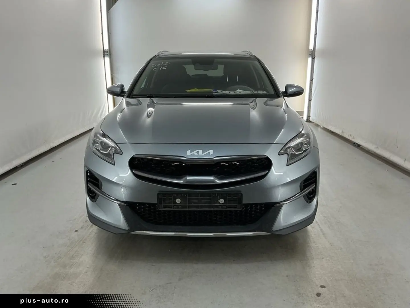 Kia XCeed 1.6 GDI Business - Hibrid - Automatic