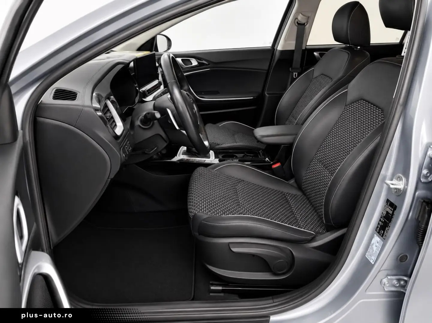 Kia XCeed 1.6 GDI Business - Hibrid - Automatic
