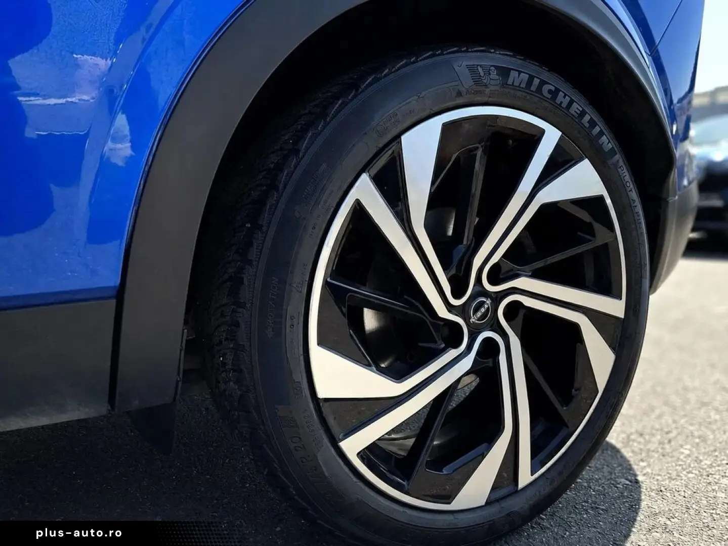 Nissan Qashqai 1.3 l Mhev X-Tronic 4WD Tekna Plus