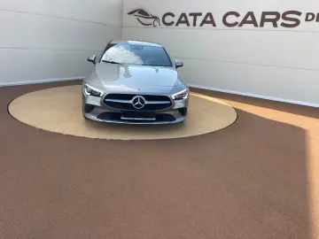 Mercedes-Benz Cla-180
