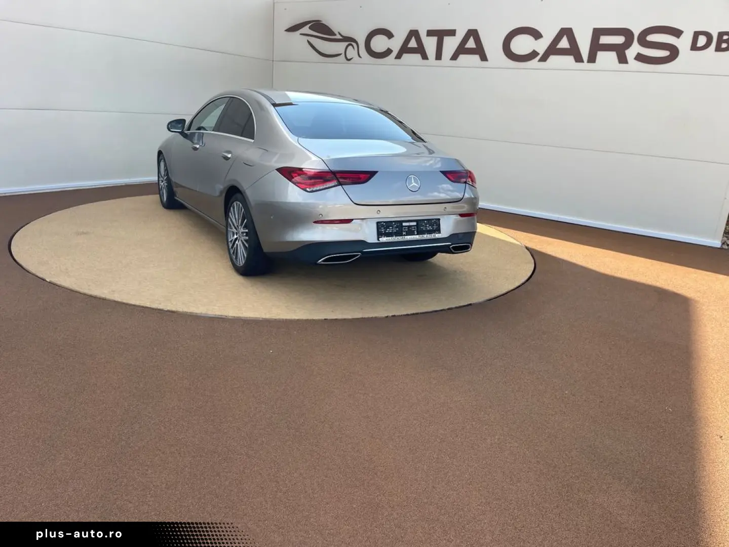 Mercedes-Benz Cla-180