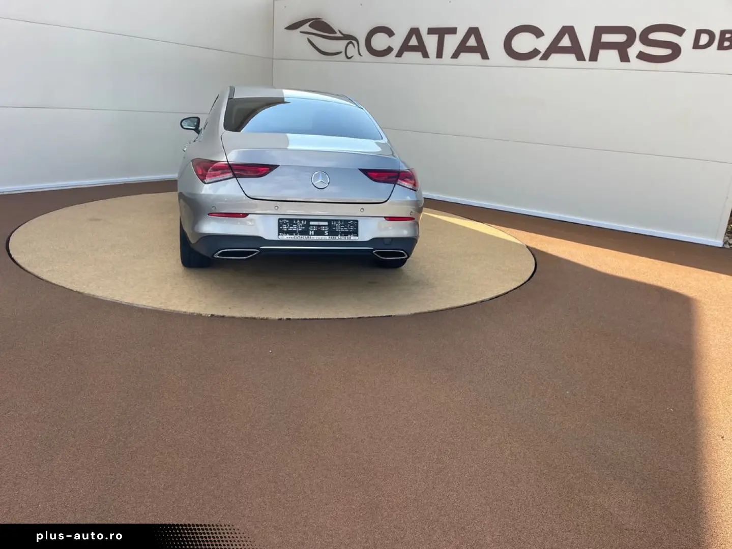 Mercedes-Benz Cla-180