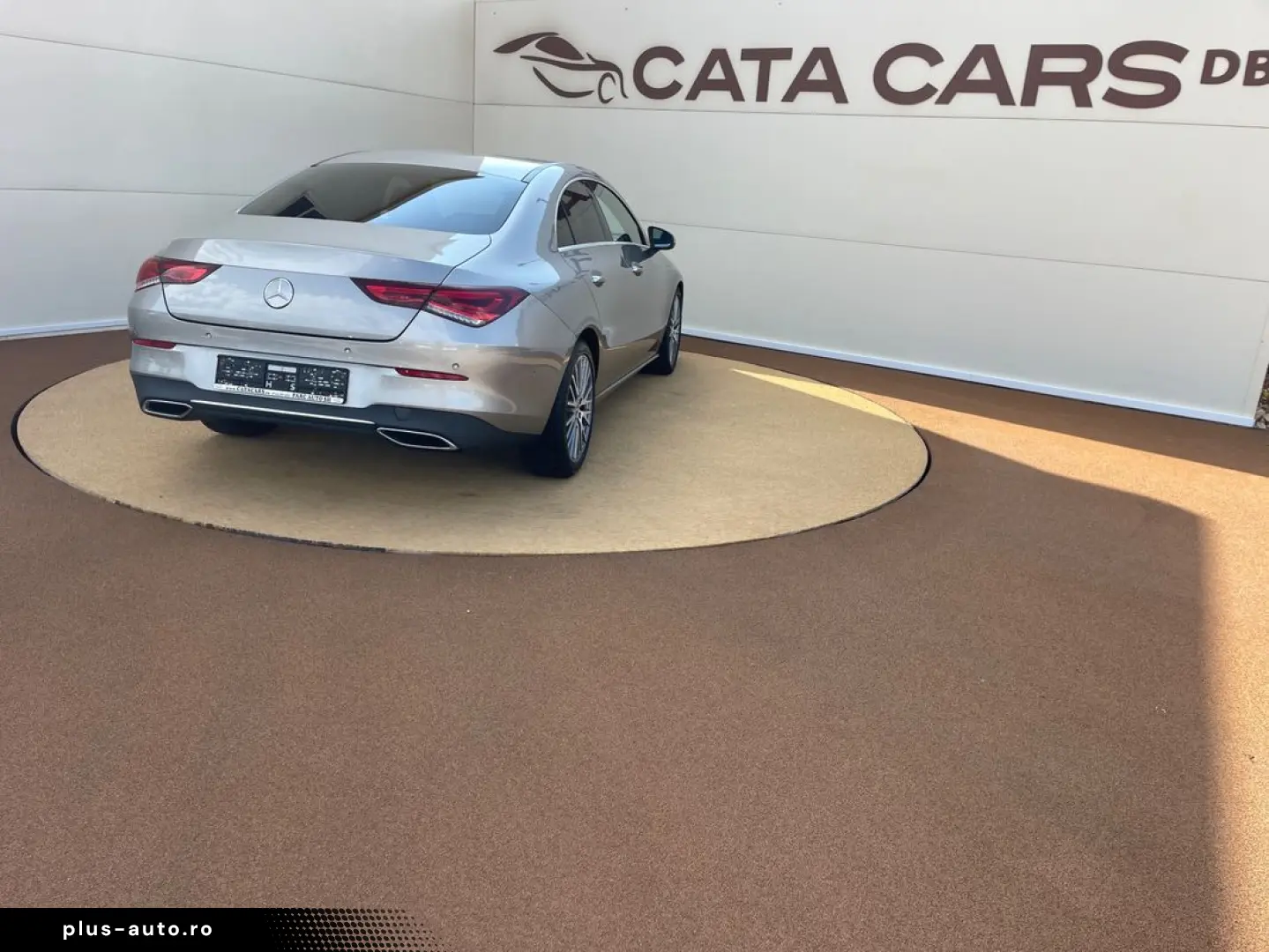 Mercedes-Benz Cla-180