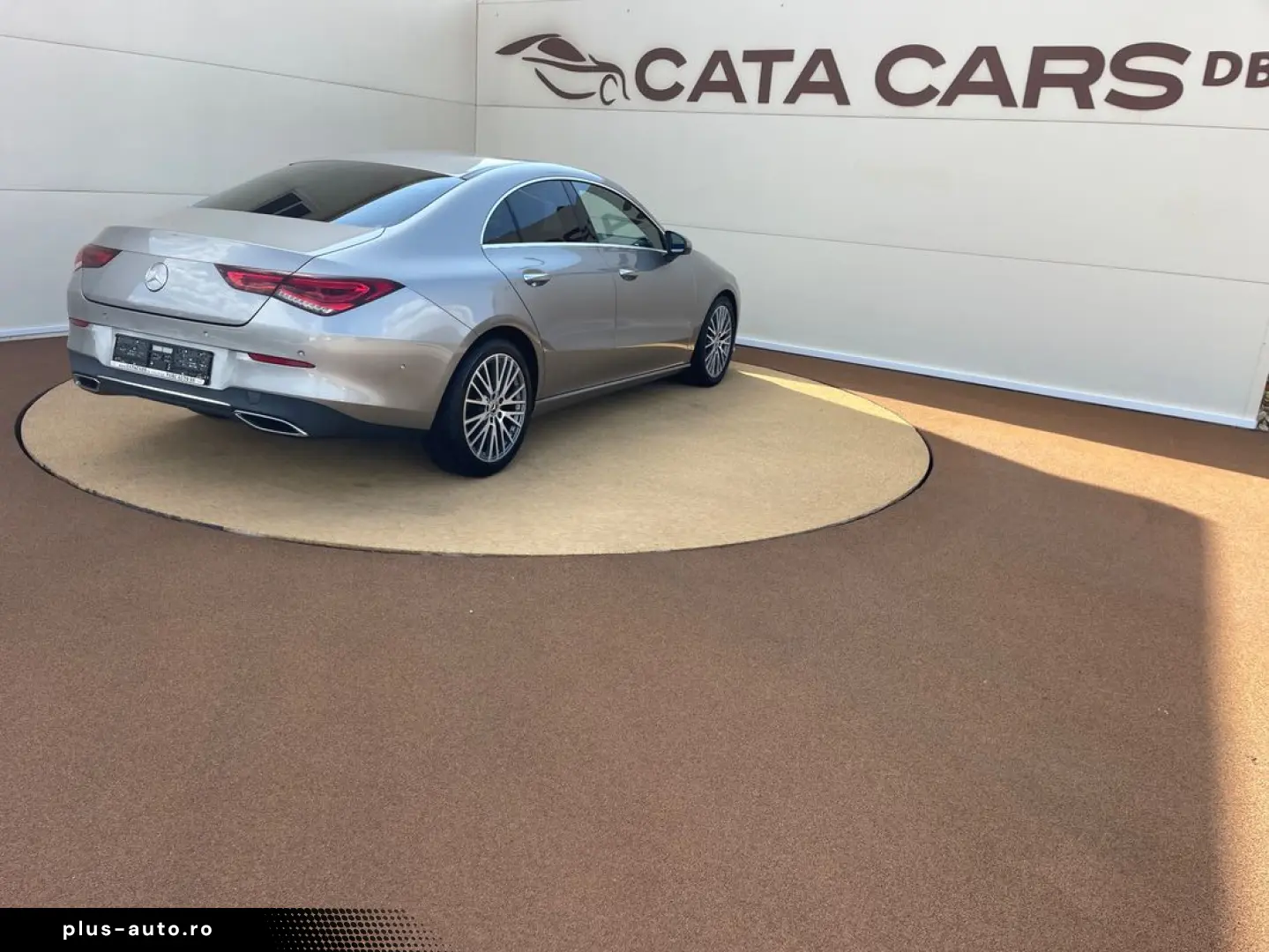 Mercedes-Benz Cla-180