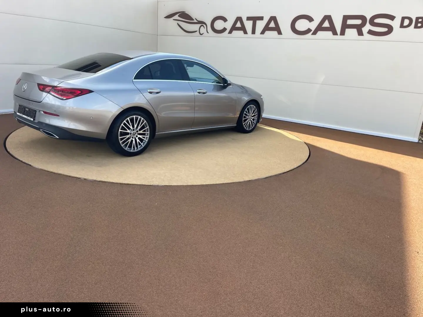 Mercedes-Benz Cla-180