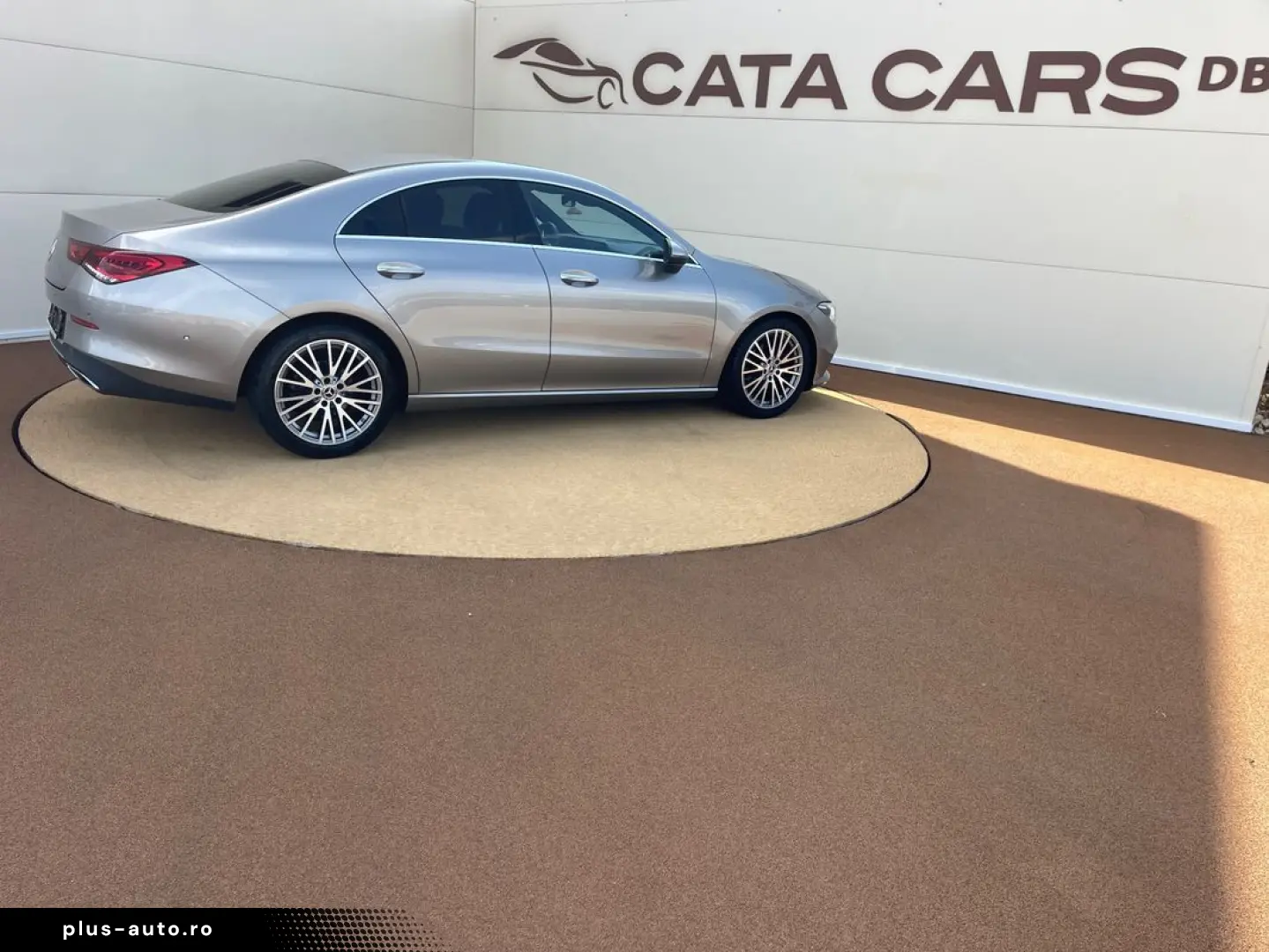 Mercedes-Benz Cla-180