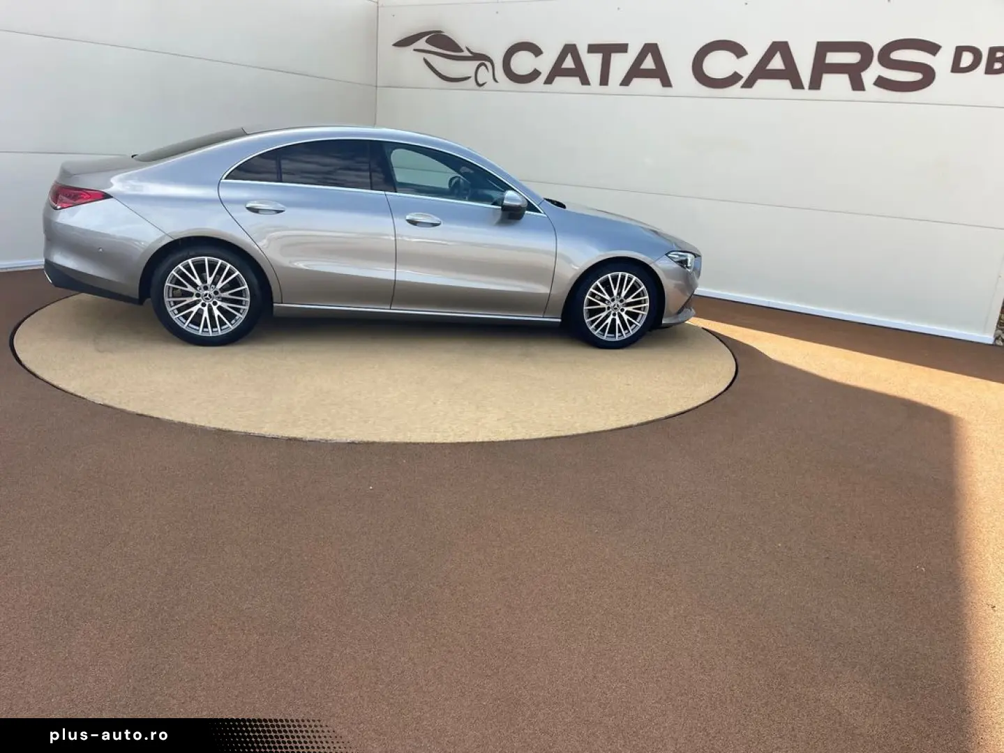 Mercedes-Benz Cla-180