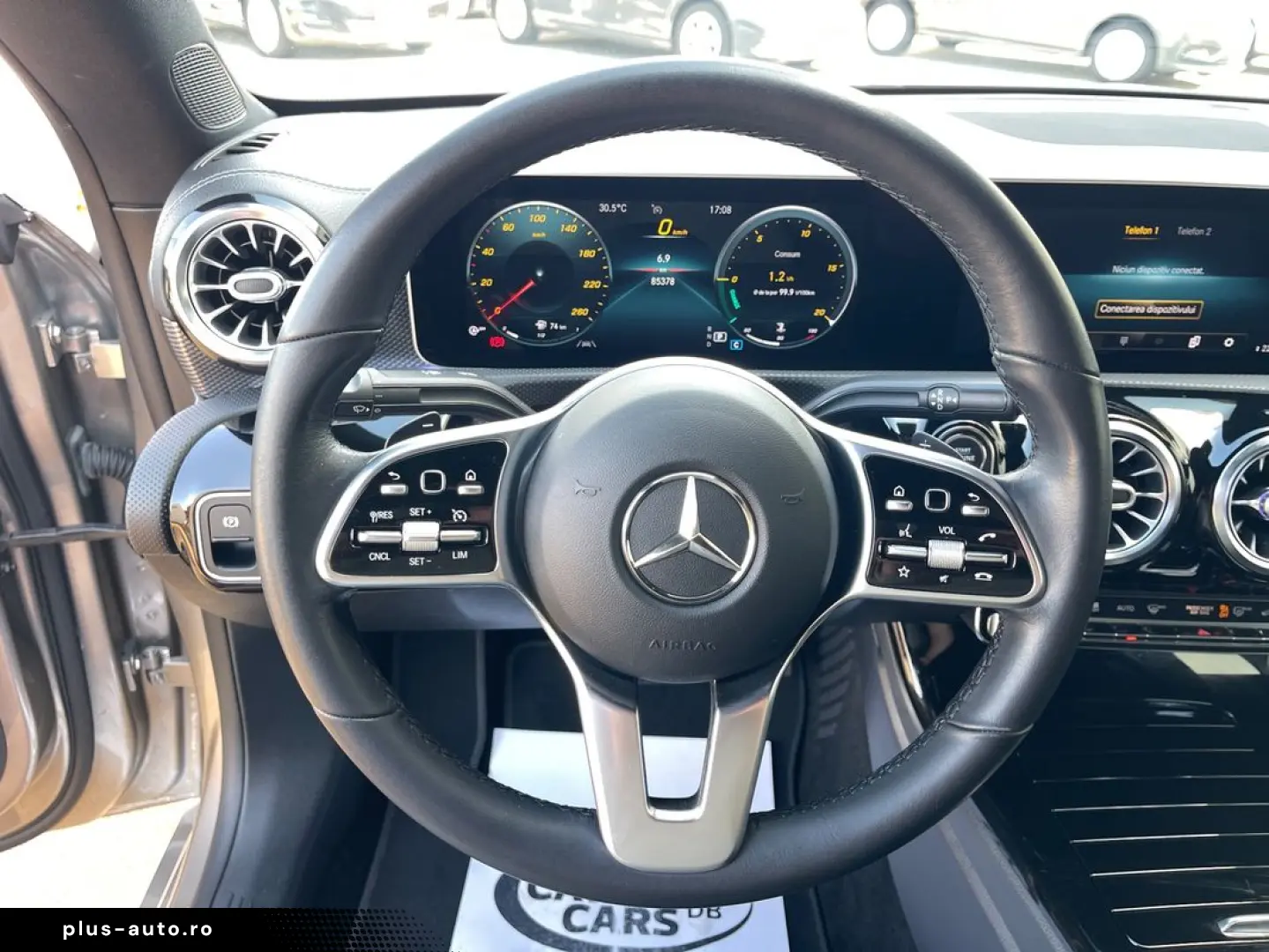 Mercedes-Benz Cla-180