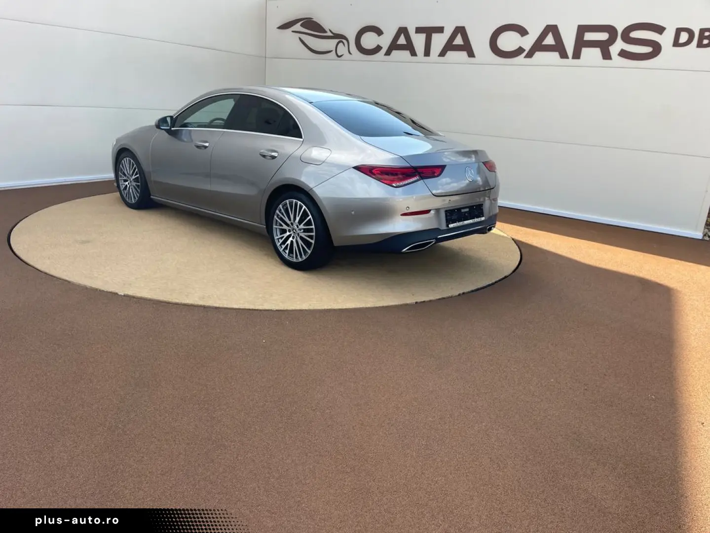 Mercedes-Benz Cla-180