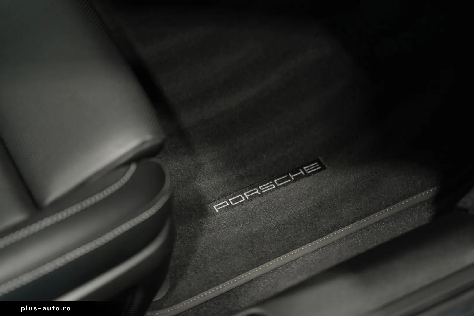 PORSCHE 911 (992) Carrera 4 S  21  S-Abgas  GSD  LIFT