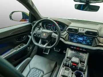 LAMBORGHINI Urus SE   MY25   Akrapovic   PPF   Pano