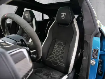 LAMBORGHINI Urus SE Blu Uranus  Panoramic Roof