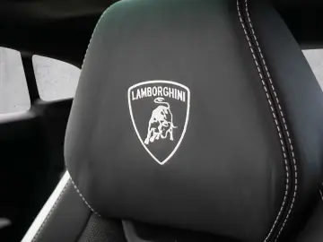 LAMBORGHINI Urus SE Blu Uranus  Panoramic Roof
