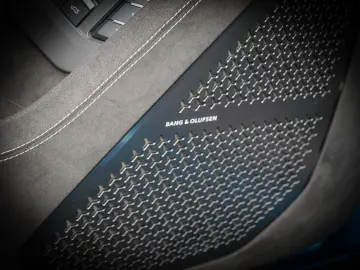 LAMBORGHINI Urus SE Blu Uranus  Panoramic Roof