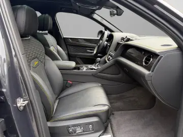 BENTLEY Bentayga V8 SPEED LP € 392.965 - VOLLAUSSTATTUNG
