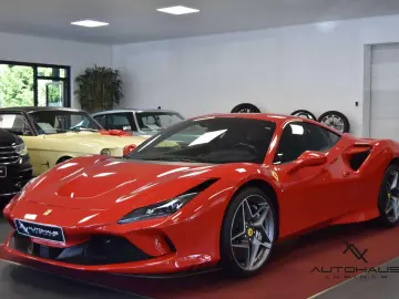 FERRARI F8 Tributo RACINGSEATS LIFT CARBON PASSENGERDISP
