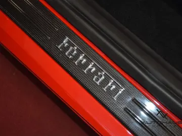 FERRARI F8 Tributo RACINGSEATS LIFT CARBON PASSENGERDISP