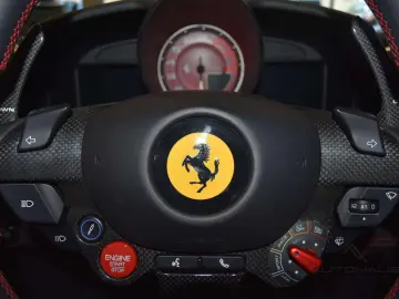 FERRARI F8 Tributo RACINGSEATS LIFT CARBON PASSENGERDISP