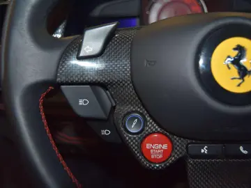 FERRARI F8 Tributo RACINGSEATS LIFT CARBON PASSENGERDISP