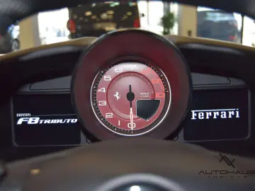 FERRARI F8 Tributo RACINGSEATS LIFT CARBON PASSENGERDISP
