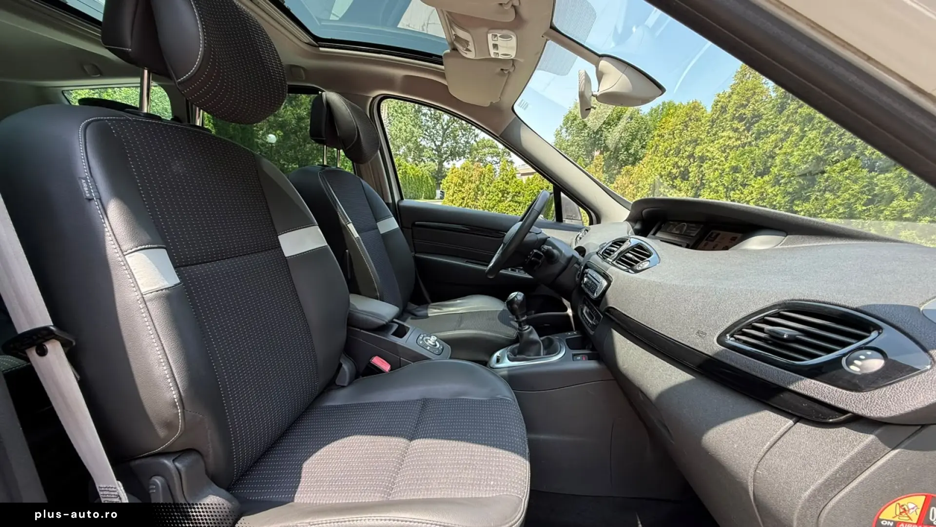 Renault Grand Scenic III Bose edition 1.6dci 130 CP