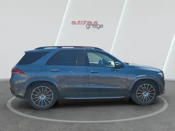MERCEDES-BENZ GLE 300 d 4Matic AMG Styling Pano 360  21