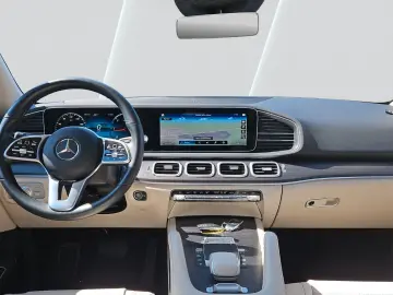 MERCEDES-BENZ GLE 300 d 4Matic AMG Styling Pano 360  21