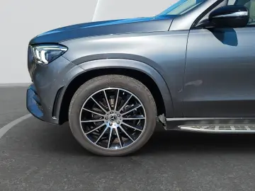 MERCEDES-BENZ GLE 300 d 4Matic AMG Styling Pano 360  21