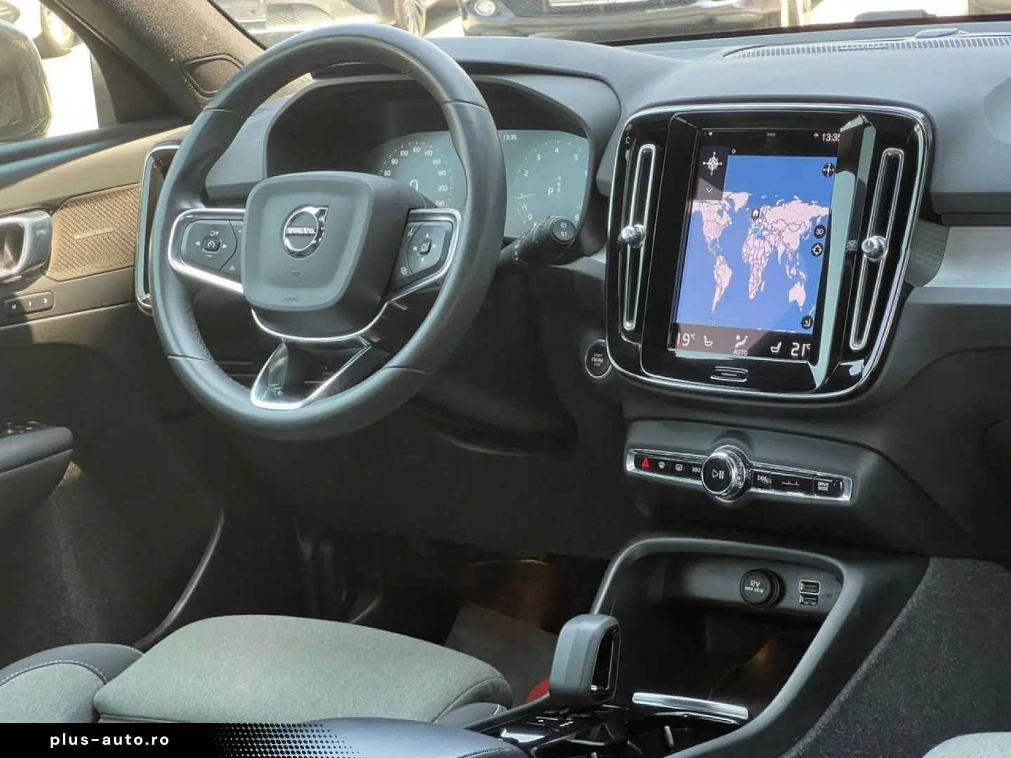 Volvo Xc-40