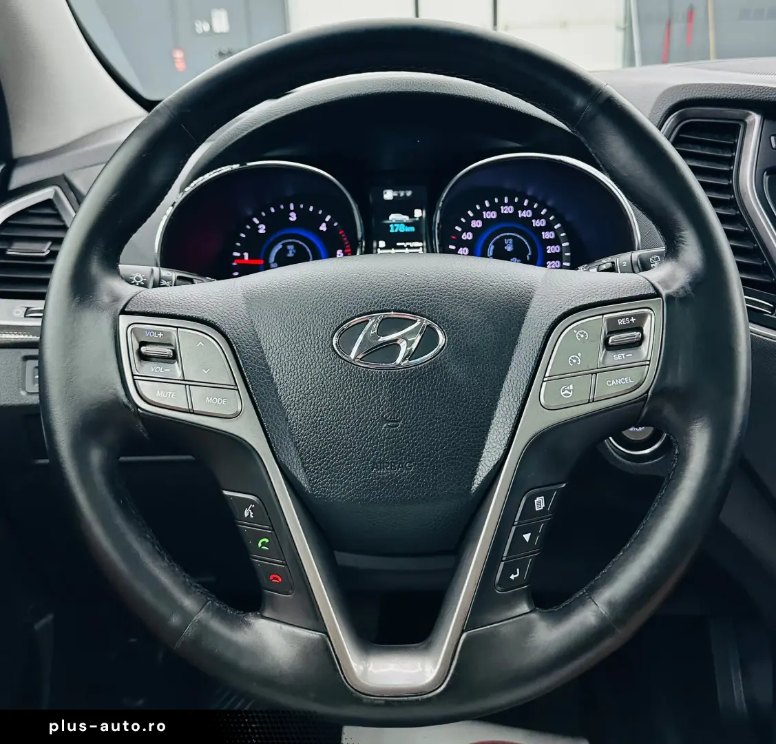 HYUNDAI SANTA-FE 2015 2.2D E5 Garantie 12 Luni Rate Avans 0