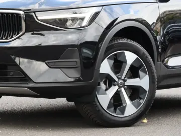 VOLVO XC40 B3 (B) Core NP  48.190 -  WINTER-P GJR