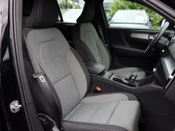 VOLVO XC40 B3 (B) Core NP  48.190 -  WINTER-P GJR