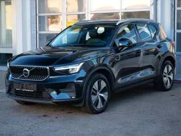 VOLVO XC40 B3 Core 2WD LEDER NAVI CAM LED ACC KEYLESS