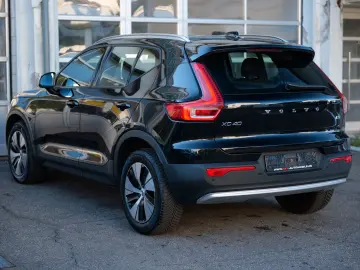 VOLVO XC40 B3 Core 2WD LEDER NAVI CAM LED ACC KEYLESS