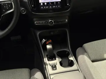 VOLVO XC40 B3 Core KAM Memory ACC BLIS