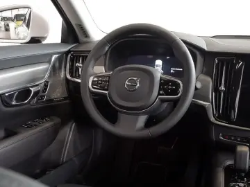 VOLVO S90 T8 Ultimate Dark AWD SHZ B&W HUD STANDHZ LED