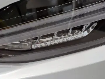 VOLVO S90 T8 Ultimate Dark AWD SHZ B&W HUD STANDHZ LED