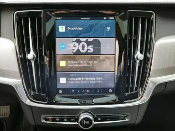 VOLVO S90 T8 PLUS DARK PANO 360  GAR27