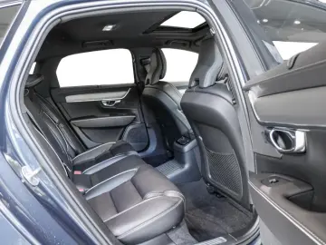 VOLVO S90 T8 AWD Ultimate Dark Recharge 360  ACC Pano