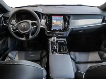 VOLVO S90 T8 AWD Ultimate Dark Recharge 360  ACC Pano