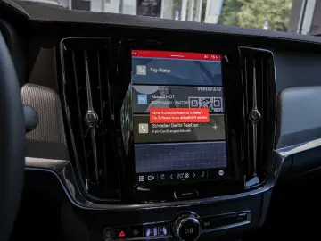 VOLVO S90 T8 AWD Ultimate Dark Recharge 360  ACC Pano