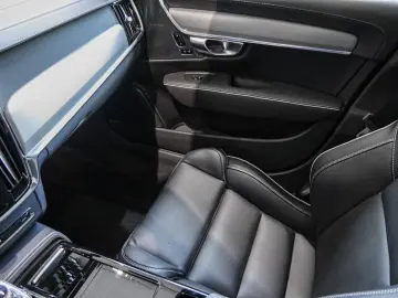 VOLVO S90 T8 AWD Ultimate Dark Recharge 360  ACC Pano