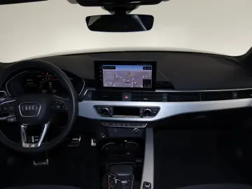Audi A4 Lim. 40 TFSI S line