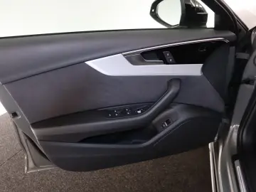 Audi A4 Lim. 40 TFSI S line