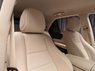 Mercedes-Benz GLE 300 d 4MATIC Burmester 360
