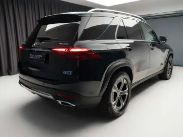 Mercedes-Benz GLE 300 d 4MATIC Burmester 360